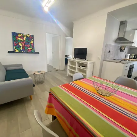 Gloria Five Stars House * ニース