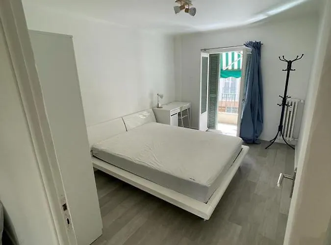 Apartment Gloria Five Stars House